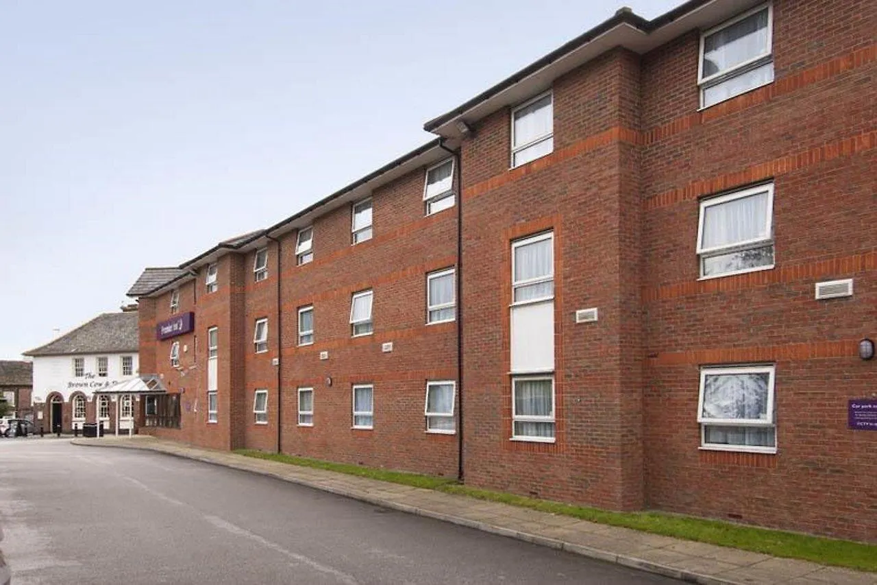 Premier Inn Leeds East Hotel
